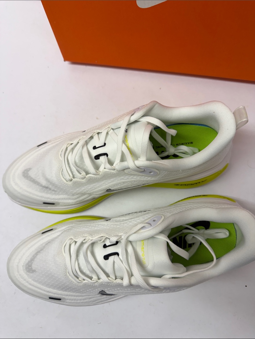 New Nike Vomero plus zoom x in white mens size 9 athletic shoes - Picture 3 of 6